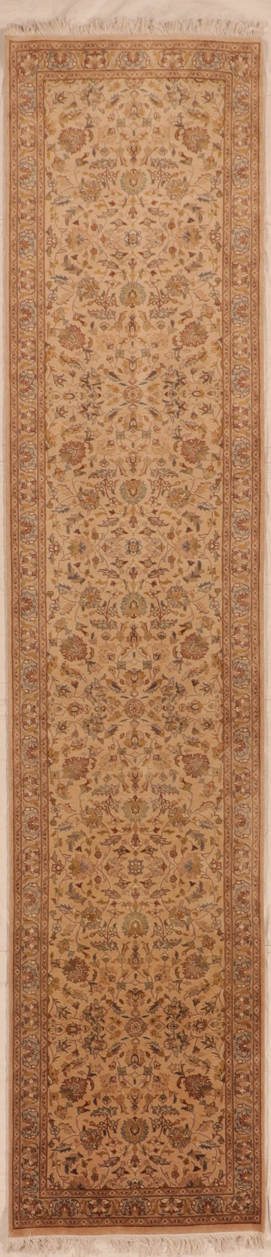 Runner - Qum Fine Floral Rectangle - Hand Knotted Rug