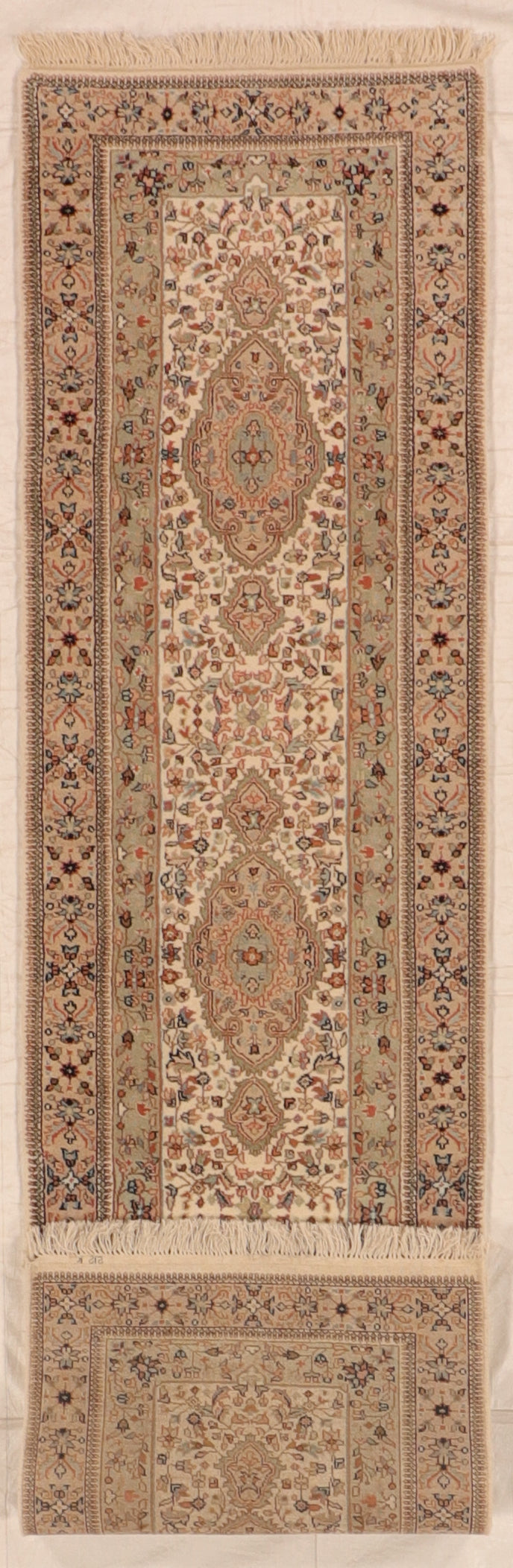 Runner - Tabriz Fine Floral Rectangle - Hand Knotted Rug