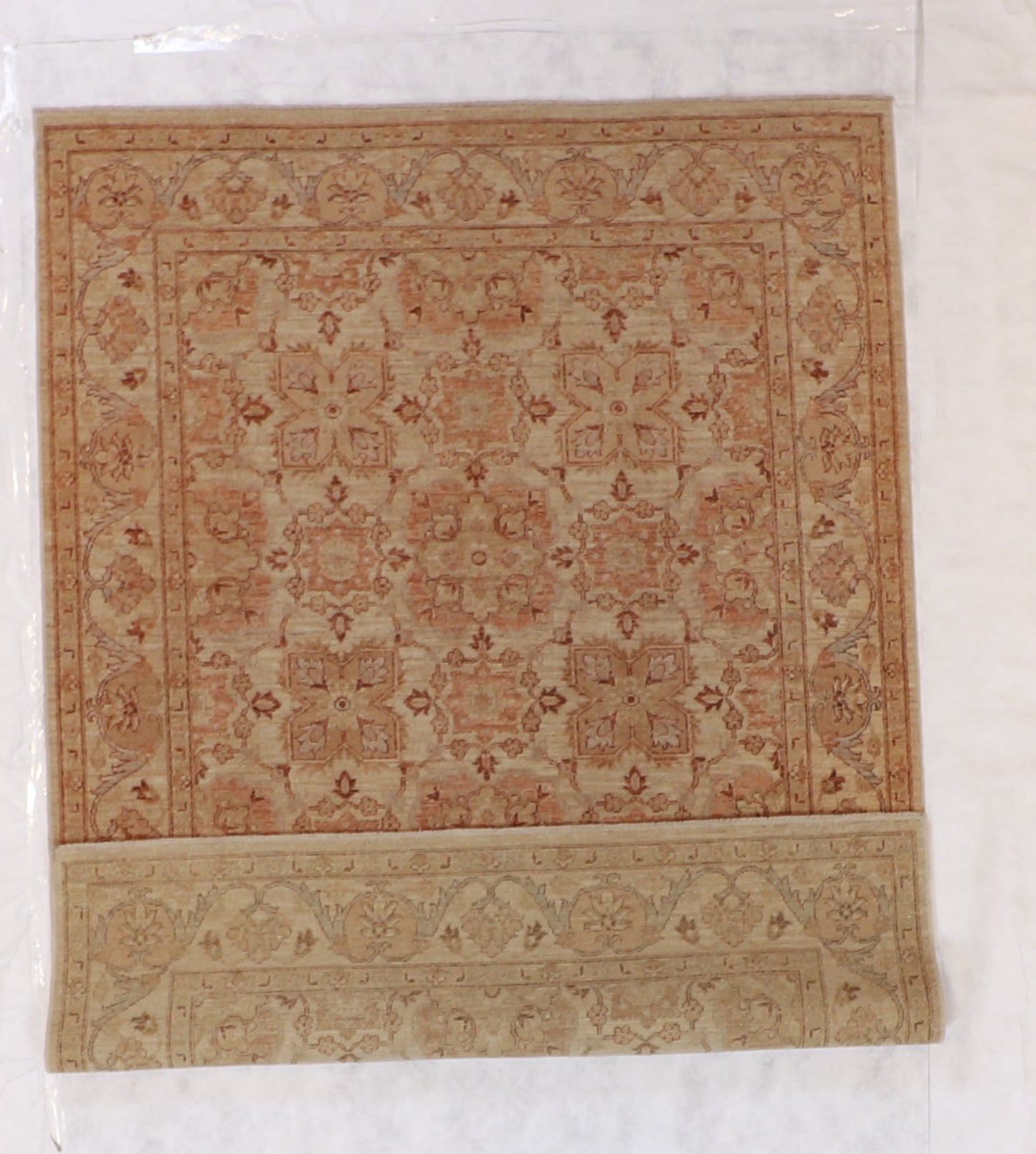 6x8 - Lillihan Fine All Over Rectangle - Hand Knotted Rug