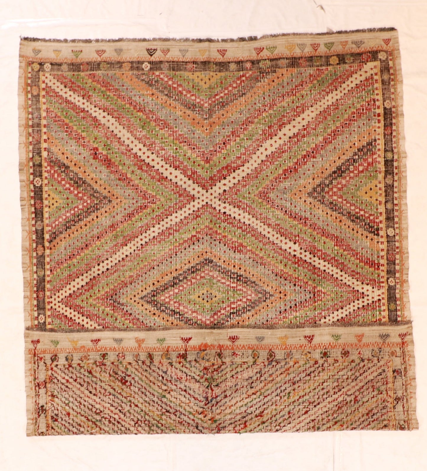 7x10 - Kilim Wool Geometric Rectangle - Hand Knotted Rug