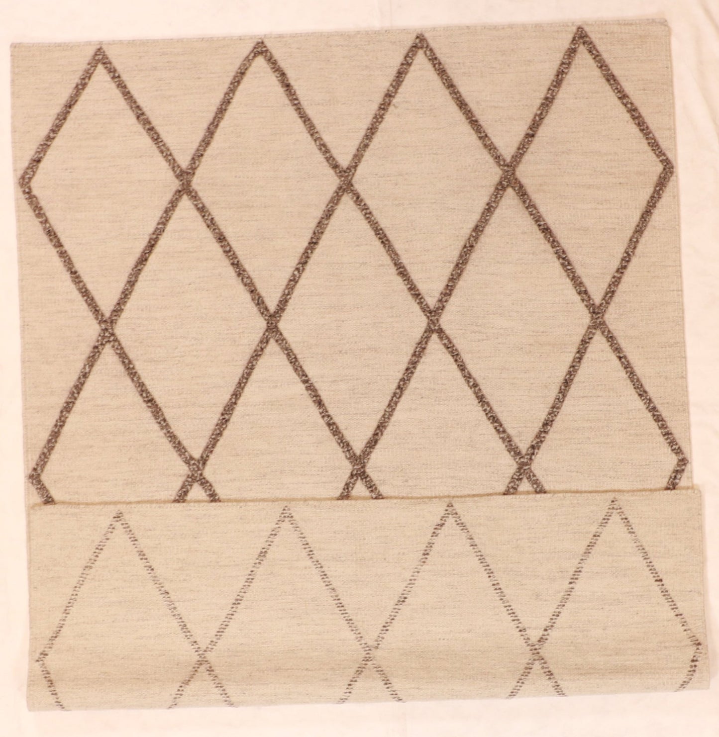 5x7 - Modern Fine All Over Rectangle - Hand Knotted Rug