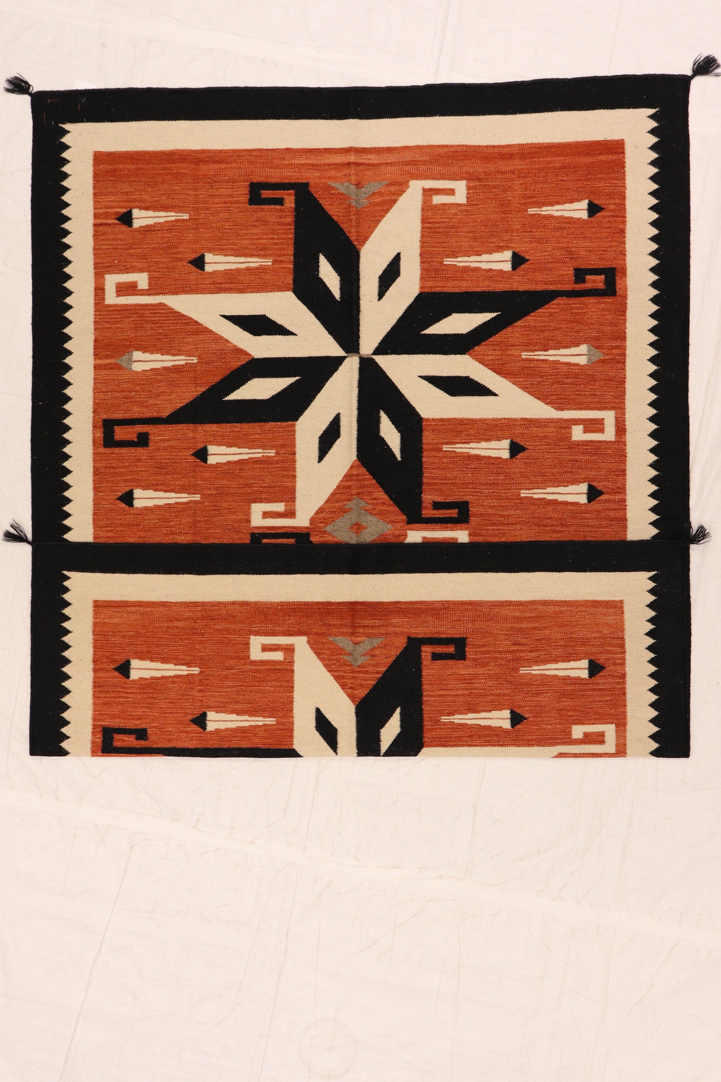 5x7 - Navajo Fine Wool All Over Rectangle - Hand Knotted Rug