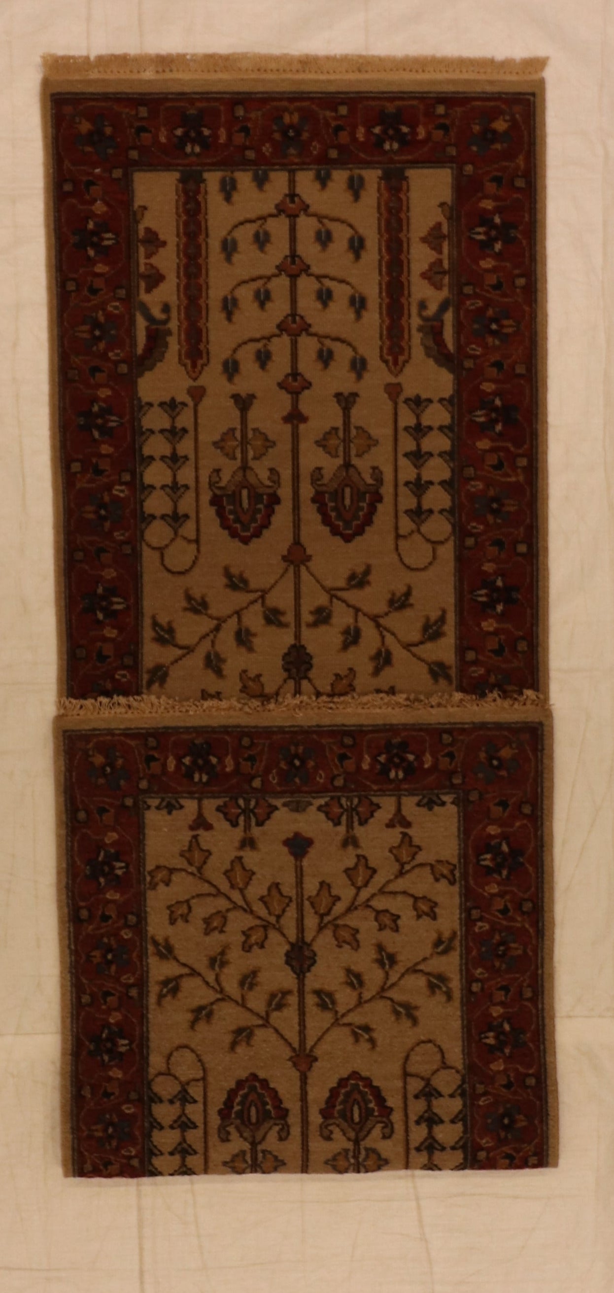 Runner - Tree of Life Fine/Wool All Over Rectangle - Hand Knotted Rug