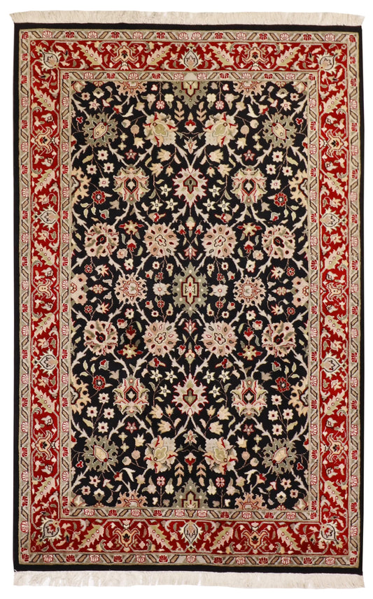 4x6 - Isfahan Fine/Wool Floral Rectangle - Hand Knotted Rug